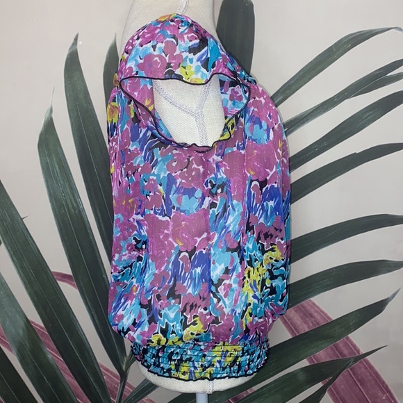 I.N. San Francisco Abstract Floral Flutter Sleeve Blouse - Picture 5 of 7
